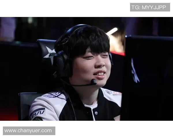 英雄联盟S15赛季FPX逆袭之旅全纪录揭示冠军背后的奋斗与荣耀 英雄联盟S15赛季FPX逆袭之旅全纪录揭示冠军背后的奋斗与荣耀