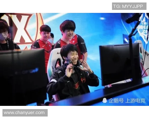 电竞比分赛后复盘FPX与TES团队协作的精彩瞬间与战术分析 电竞比分赛后复盘FPX与TES团队协作的精彩瞬间与战术分析