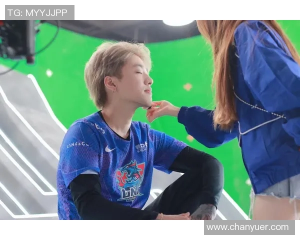 世界冠军杯赛中LNG战队意识表现全面解析与点评实时新闻